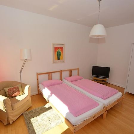 Moderne Ferienwohnung Deichstrasse Hennef  Rom bilde