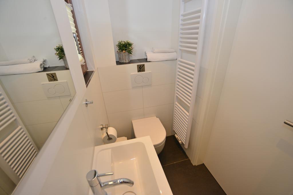 Moderne Ferienwohnung Deichstrasse Hennef  Rom bilde