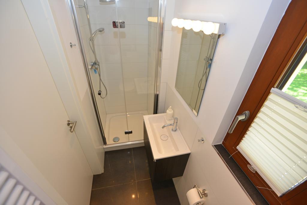 Moderne Ferienwohnung Deichstrasse Hennef  Rom bilde